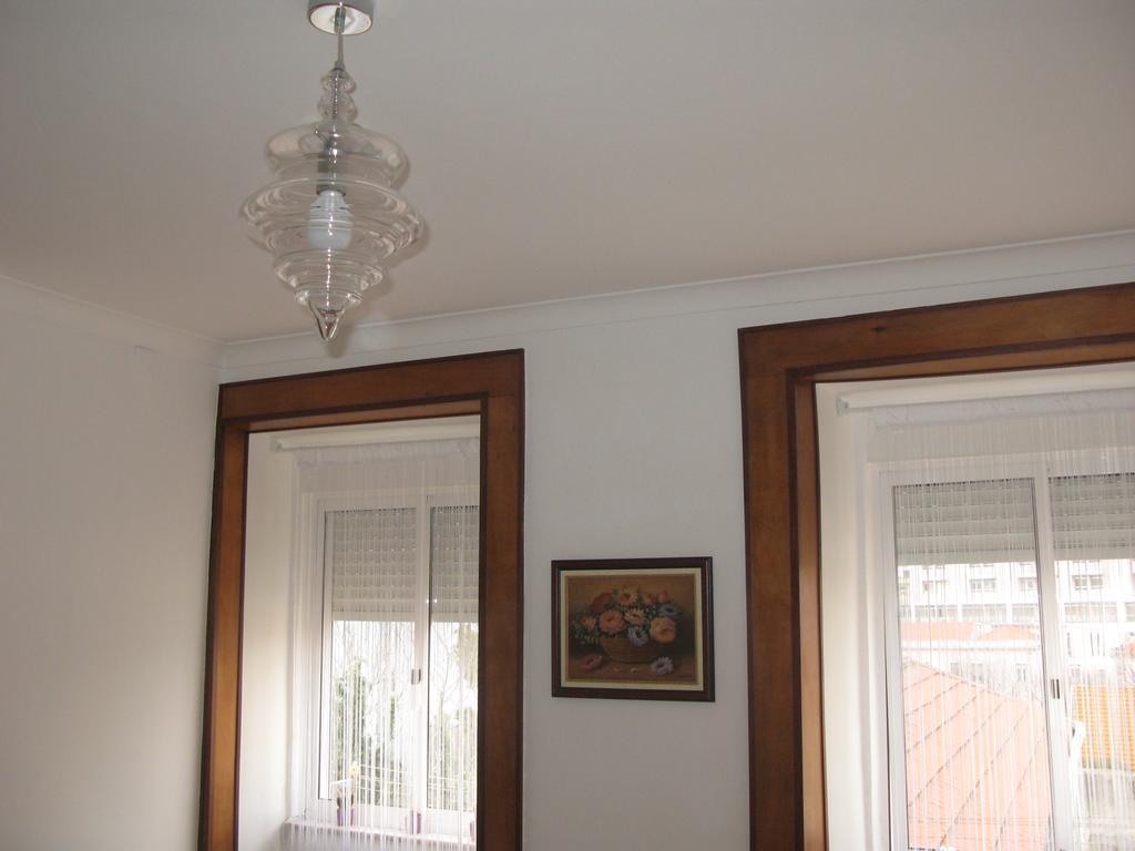 Apartment Estrela Heart Lisbon Exterior photo